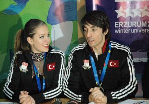 Alper ve Alisa’ya tebrik yağıyor